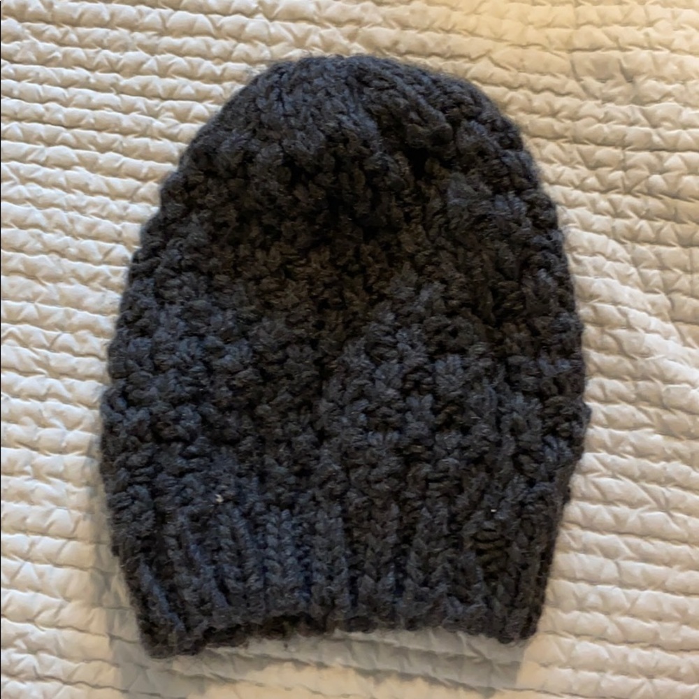 Brandy Melville Beanie